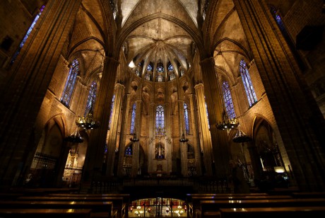 2018_03_Barcelona_katedrála sv. Kříže a sv. Eulálie_interiér_37