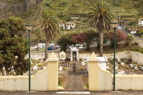 Madeira_2015_07_28 (61)_Ponta Delgada_hřbitov