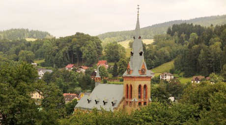 081_Horní Maršov - novogotický kostel Nanebevzetí Panny Marie (1)