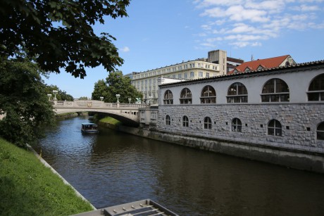 Lublaň - Plečnikova kolonáda a Dračí most
