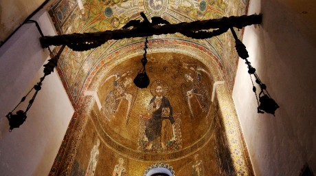 Torcello_Katedrála Santa Maria Assunta (639-1008)_mozaika intronizace Krista_jižní boční apsida