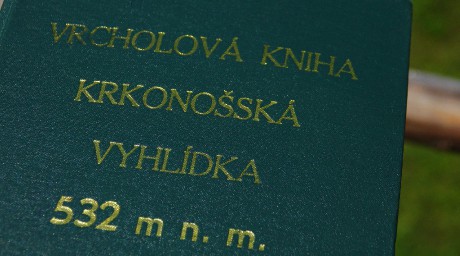 028_Krkonošská vyhlídka nad Peckou (1)