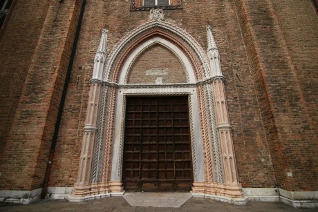 05_Benátky_Bazilika Santa Maria Gloriosa dei Frari (4)