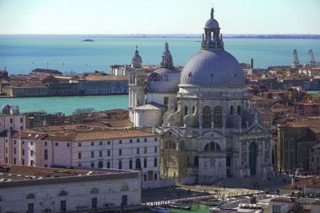 Benátky_Chrám Santa Maria della Salute (4)