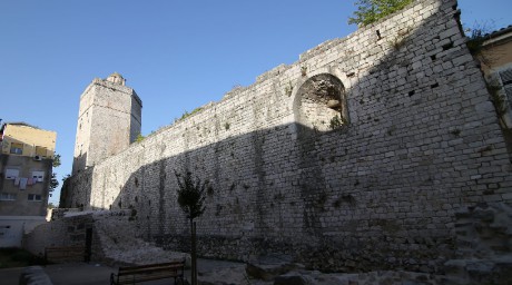 2017_07_Chorvatsko_Zadar_kapitánova věž_13. století