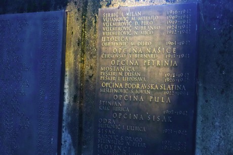 Památník revoluce Mrakovica (17)