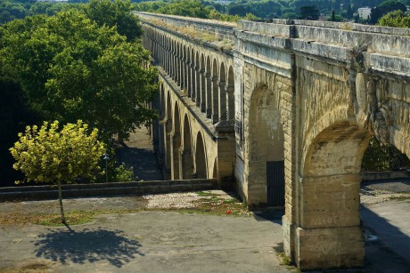 2018_08_13_Francie_Montpellier_akvadukt sv. Klementa