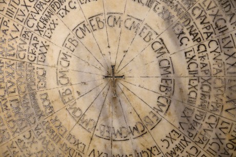 Ravenna_arcibiskupské muzeum_velikonoční kalendář pro roky 532-626 (2)