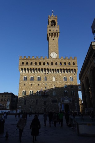 Florencie_Piazza Signoria_Palazzo Vecchio (1)