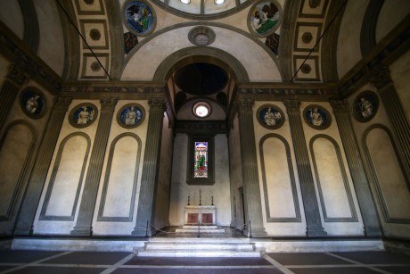 Florencie_bazilika Santa Croce_exteriér_pohled_Cappella Pazzi (4)