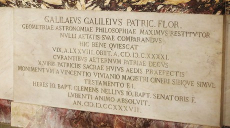Florencie_bazilika Santa Croce_náhrobek Galilea Galileiho (2)