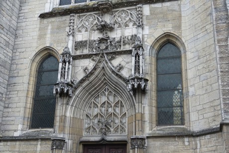 Dijon_Kostel sv. Michaela Archanděla_exteriéry (10)
