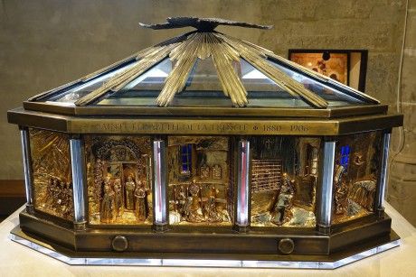 Dijon_Kostel sv. Michaela Archanděla_sv. Alžběta od Trojice (2)