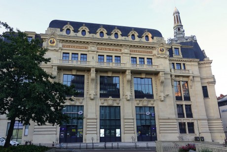 Dijon_budova centrální pošty_architekt Louis Perreau (1)