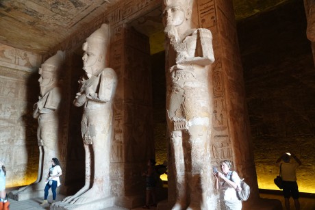 Abu Simbel - Velký chrám Ramesse II-0038