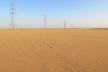 Núbijská poušť _silnice 75_mezi Asuánem a Abu Simbelem-0006