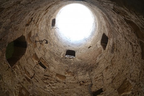 Egypt - Alexandrie - katakomby Kóm el Shokafa-0022