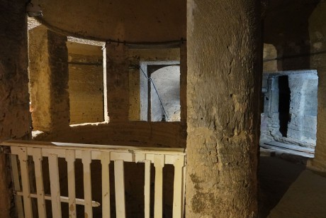 Egypt - Alexandrie - katakomby Kóm el Shokafa-0023