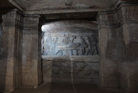 Egypt - Alexandrie - katakomby Kóm el Shokafa-0038