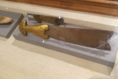 Káhira - Egyptské muzeum - nůž z Gebeleinu