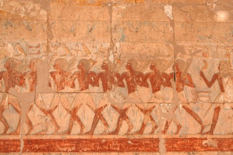 Dér el-Bahrí - chrám královny Hatšepsut-0024