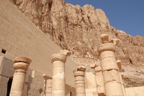 Dér el-Bahrí - chrám královny Hatšepsut-0052