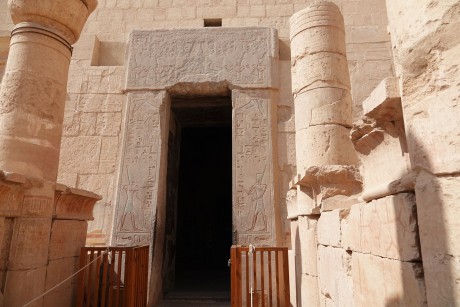 Dér el-Bahrí - chrám královny Hatšepsut-0053