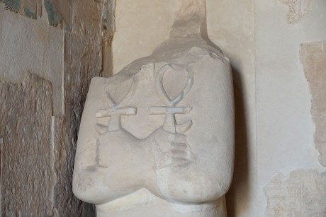 Dér el-Bahrí - chrám královny Hatšepsut-0062