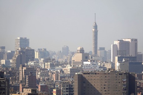 Káhira - citadela - pohled na Káhirskou věž 187 m na ostrově Gezira