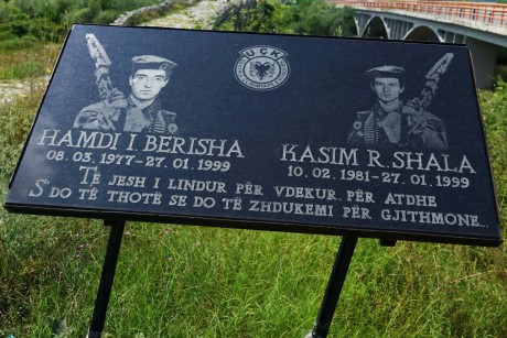 2019_07_14_Kosovo_Bishtazhin_turecký most (8)