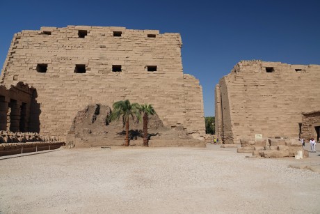 Egypt_Luxor_Chrám v Karnaku_2022_10_0021