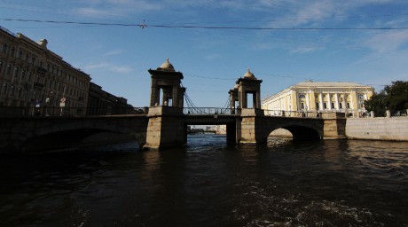 Lomonosovův most