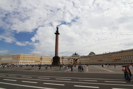 Palácové náměstí s Alexandrovým sloupem (3)