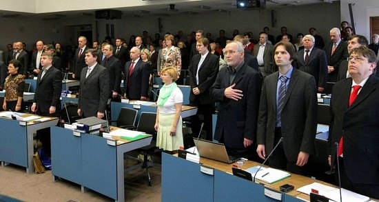 ustavujici-zasedani-zastupitelstva-kralovehradeckeho-kraje-2012.jpg